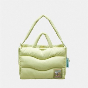 Coach Coachtopia Loop Tote With Wavy Quilting Hellgrün | COH865048