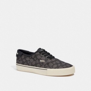 Coach Skate Lace Up Sneaker In Signature Jacquard Schwarz | COH866790